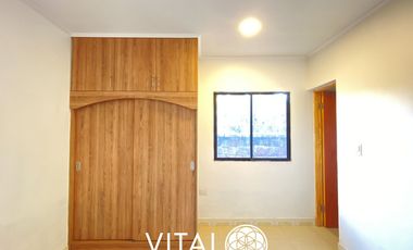 Casa en arriendo c/ estacionamiento en Metro Quilín