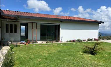 Casa Campestre en Venta en la Ceja Antioquia