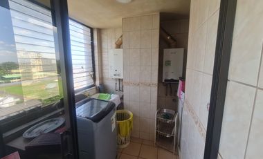 SE VENDE AMPLIO  DEPARTAMENTO SECTOR AVENIDA ALEMANIA