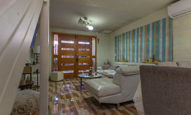 VENTA CASA 4 DORMITORIOS 1 BAÑO