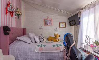 VENTA CASA 4 DORMITORIOS 1 BAÑO