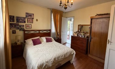 SE VENDE CASA  CON AMPLIO TERRENO IDEAL COMERCIAL