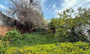 SE VENDE CASA  CON AMPLIO TERRENO IDEAL COMERCIAL