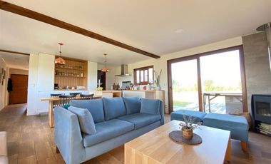 Casa en Arriendo en Condominio Valle del Estero