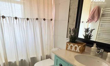 PRECIOSA CASA CON GRAN TERRENO 611 M2