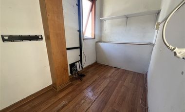 Local Comercial en Arriendo en tabacura / Las Hualtatas