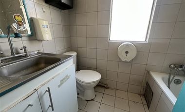 Local Comercial en Arriendo en tabacura / Las Hualtatas