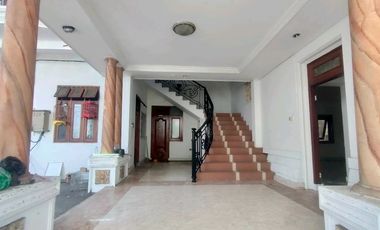 Disewakan Lokasi Prime Raya Darmo