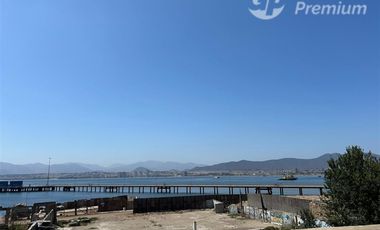 Sitio en Venta en regimiento Coquimbo 200