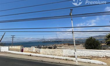 Sitio en Venta en regimiento Coquimbo 200