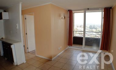 Departamento en Arriendo en Frente a Colegio Teniente Serrano, Primera Torre a mano izquierda