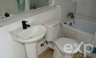 Departamento en Arriendo en Frente a Colegio Teniente Serrano, Primera Torre a mano izquierda