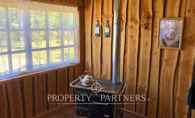 Propiedad comercial orilla carretera.