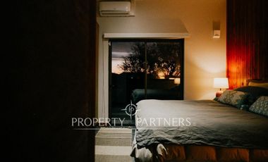 Exclusiva casa amoblada a orillas del lago