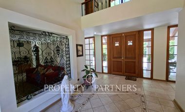 Espectacular casa en exclusivo condominio