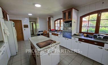 Espectacular casa en exclusivo condominio