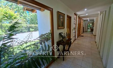 Espectacular casa en exclusivo condominio