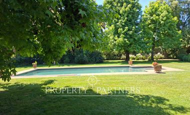 Espectacular casa en exclusivo condominio