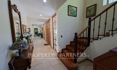 Espectacular casa en exclusivo condominio