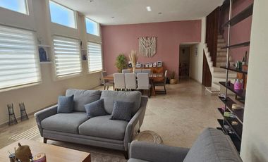 DEPARTAMENTO EN RENTA EN LA 6TA. SECC.