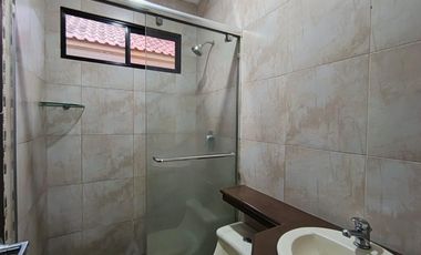 Casa en Alquiler Urb. Estancias del Río, Samborondón  GinS