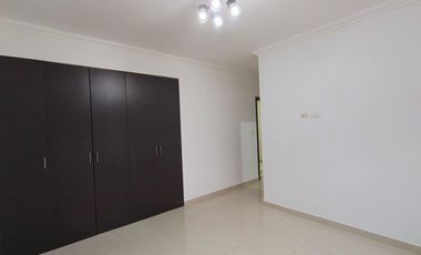 Casa en Alquiler Urb. Estancias del Río, Samborondón  GinS