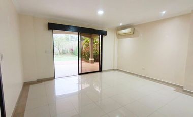 Casa en Alquiler Urb. Estancias del Río, Samborondón  GinS