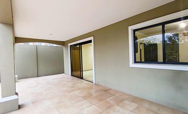 Casa en Alquiler Urb. Estancias del Río, Samborondón  GinS