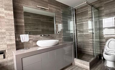 Duplex de Lujo en Monterrico con Espectacular Vista a Valle Hermoso Surco