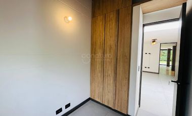 ARRIENDO de CASA CAMPESTRE en ENVIGADO