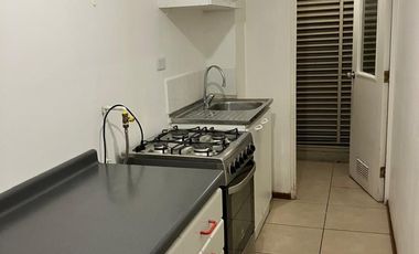 SE ARRIENDA DEPARTAMENTO, MANZANO SUR PADRE HURTADO, INCLUYE ESTACIONAMIENTO