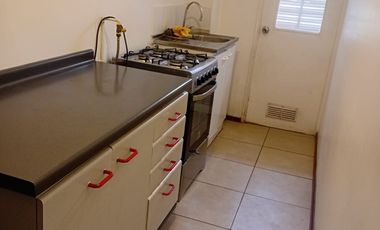 SE ARRIENDA DEPARTAMENTO, MANZANO SUR PADRE HURTADO, INCLUYE ESTACIONAMIENTO