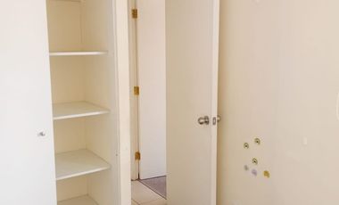 SE ARRIENDA DEPARTAMENTO, MANZANO SUR PADRE HURTADO, INCLUYE ESTACIONAMIENTO