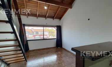 Venta Departamento 1 Amb con entrepiso en Martinez