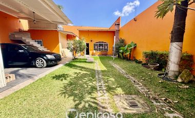 Casa en venta en Santa Lucía, Tesistán con amplio terreno