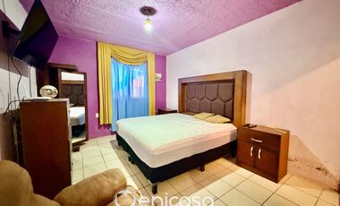 Casa en venta en Santa Lucía, Tesistán con amplio terreno