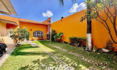 Casa en venta en Santa Lucía, Tesistán con amplio terreno