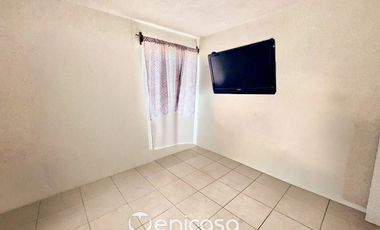Casa en venta en Santa Cruz del Valle, Tlaquepaque