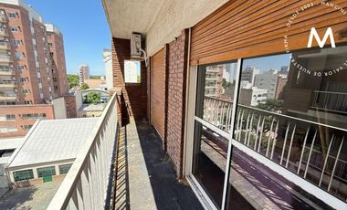 APTO CRÉDITO - Departamento en venta de 2 ambientes con cochera - Villa Ballester Centro