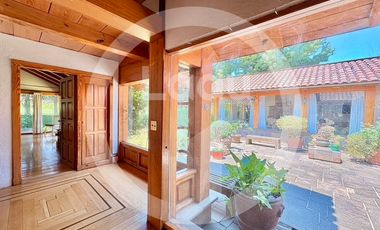 Venta - Casa en Club de Golf LOS ENCINOS