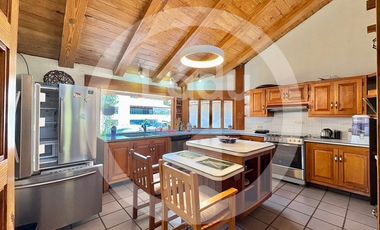 Venta - Casa en Club de Golf LOS ENCINOS