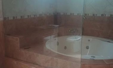 Casa en venta - 3 Dormitorios 4 Baños - Cochera - 5.500Mts2 - Alejandro Korn