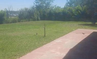 Casa en venta - 3 Dormitorios 4 Baños - Cochera - 5.500Mts2 - Alejandro Korn