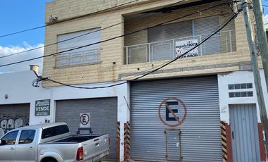 Casa 3 ambientes en venta en Quilmes