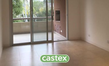 Departamento 2 ambientes venta con renta en Villa del Lago Pilar