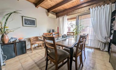 CASA VENTA FLORIDA 7 AMBIENTES