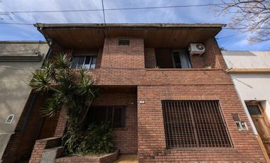 CASA VENTA FLORIDA 7 AMBIENTES