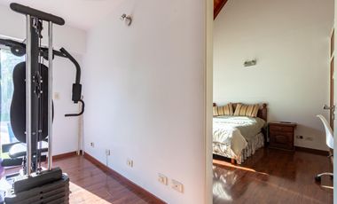 VENTA CASA 4 DORMITORIOS PILETA QUINCHO EN FISHERTON