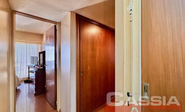 DEPARTAMENTO 3 AMBIENTES AL FRENTE SUPER AMPLIO 2 BAÑOS Y BALCON CORRIDO