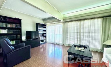 DEPARTAMENTO 3 AMBIENTES AL FRENTE SUPER AMPLIO 2 BAÑOS Y BALCON CORRIDO